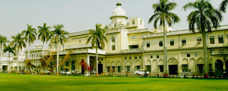 Chattar Manzil 